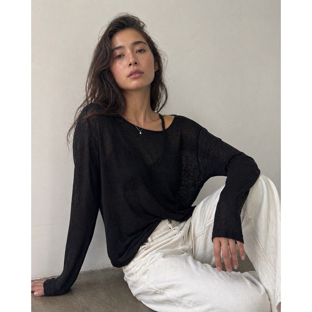 Vince 100% Linen Black Long Sleeve Top Size Women’s M Sheer Lightweight Resort
